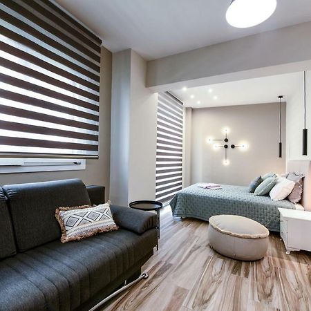 Adell Luxury Apartments Kavala Exterior photo